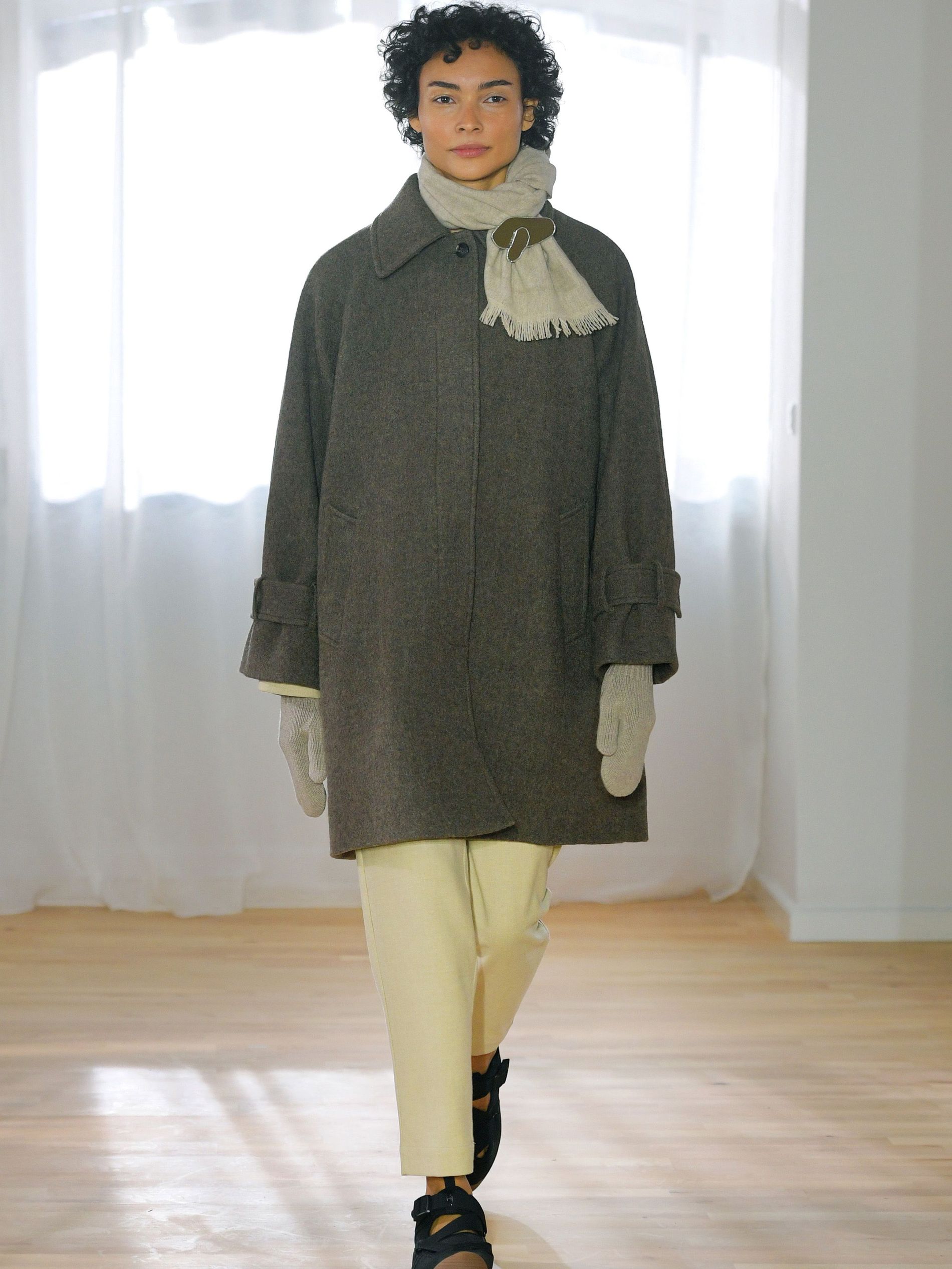 Skall Studio aw22