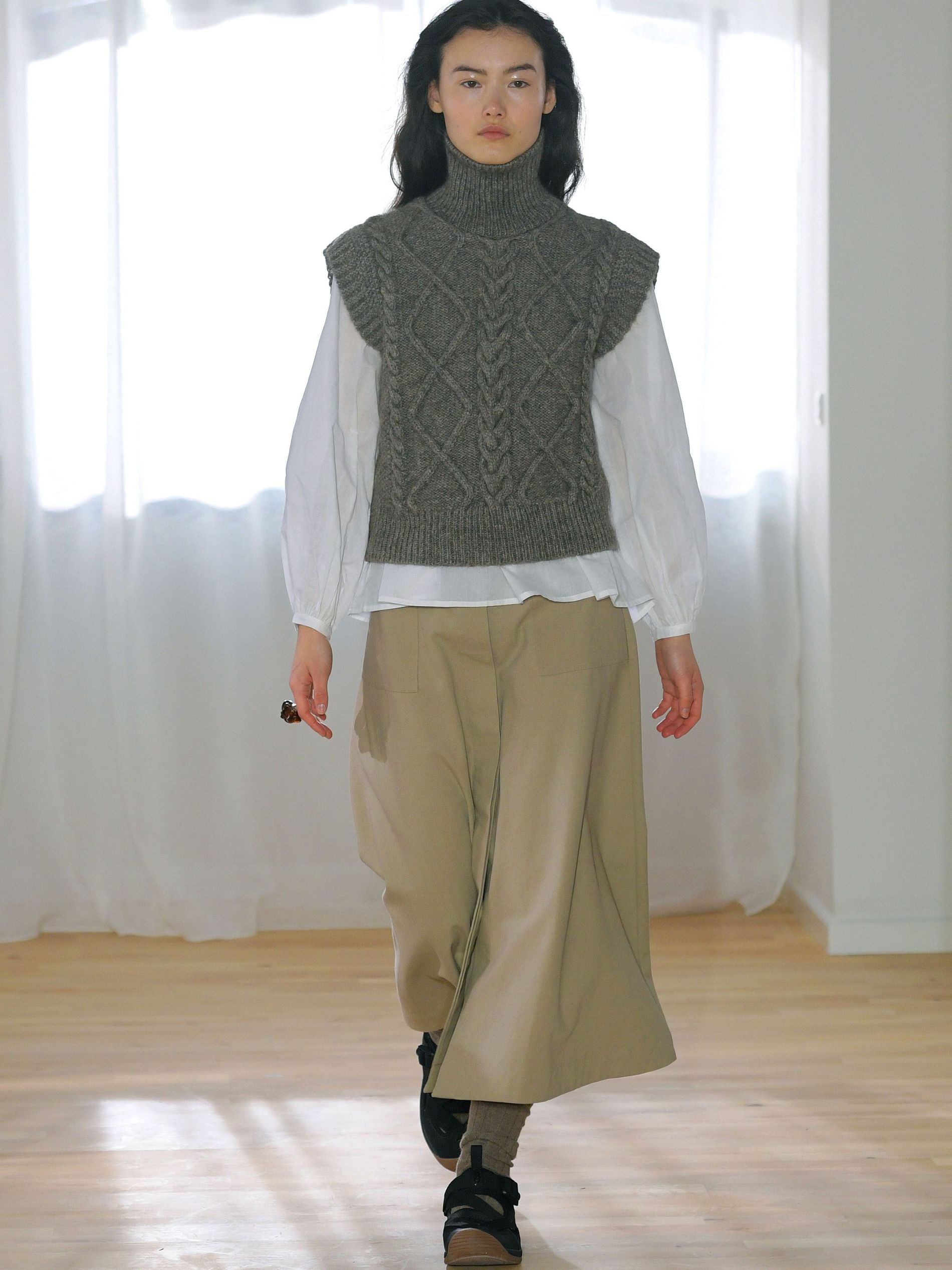 Skall Studio aw22